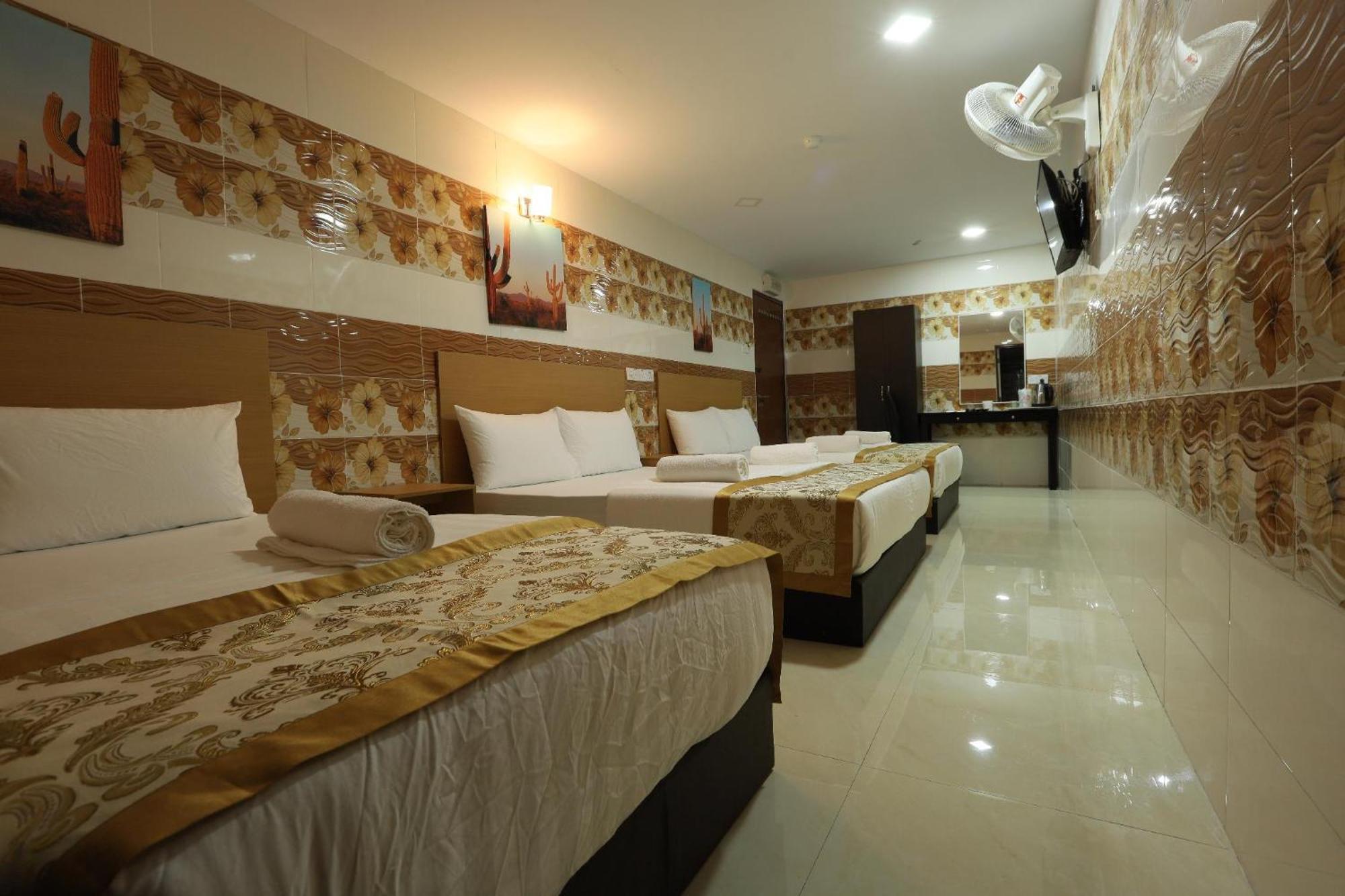 Cameron Kea Farm Hotel Бринчанг Экстерьер фото